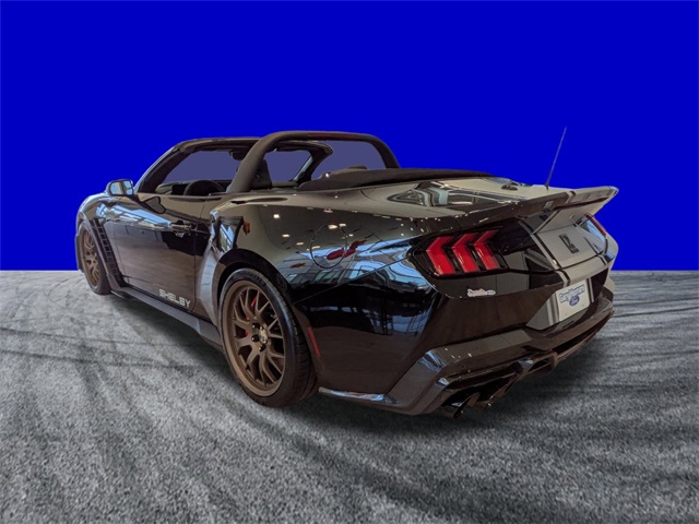 2025 Ford Mustang GT Premium Convertible photo 3