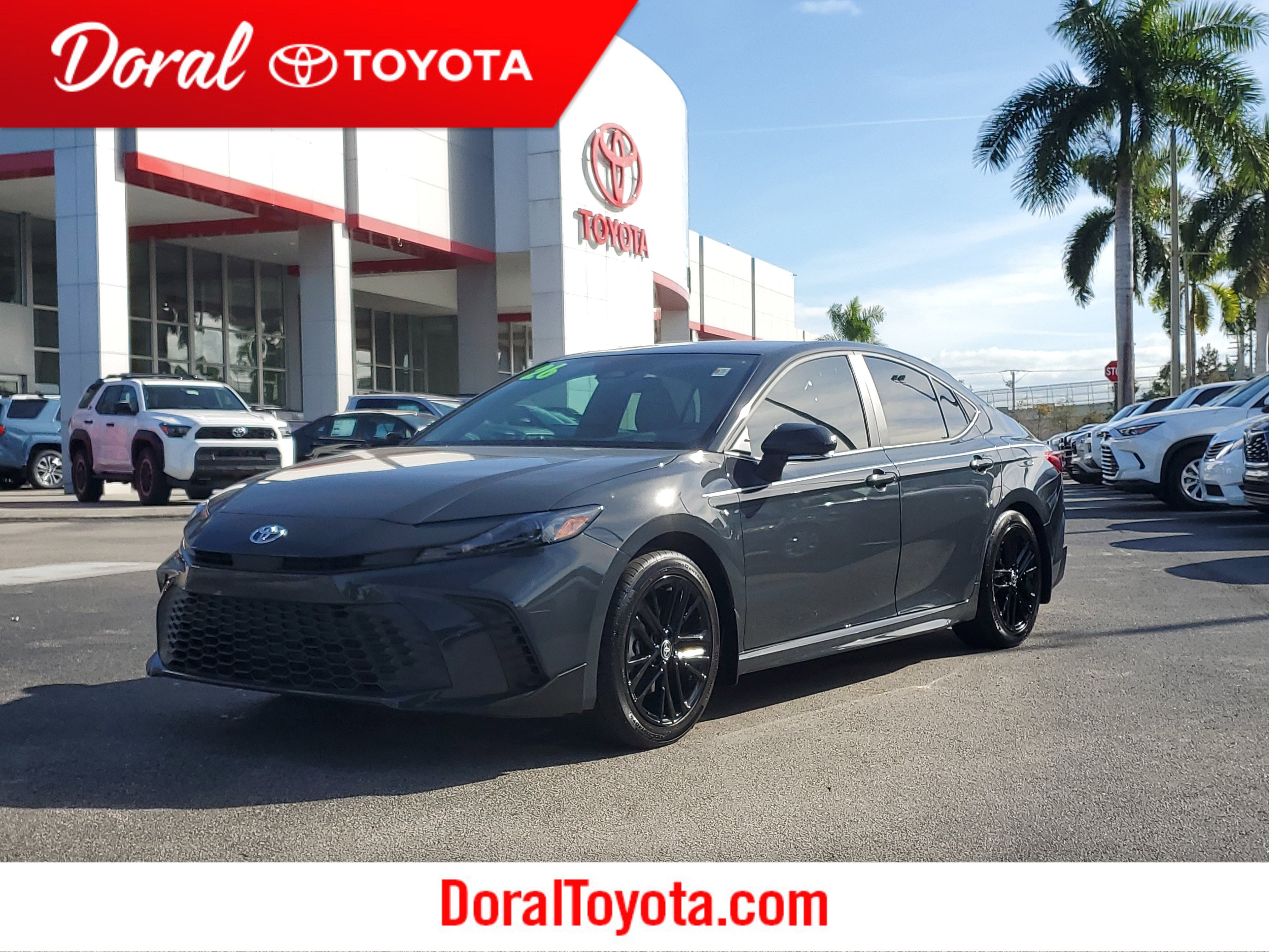 2026 Toyota Camry SE's photo