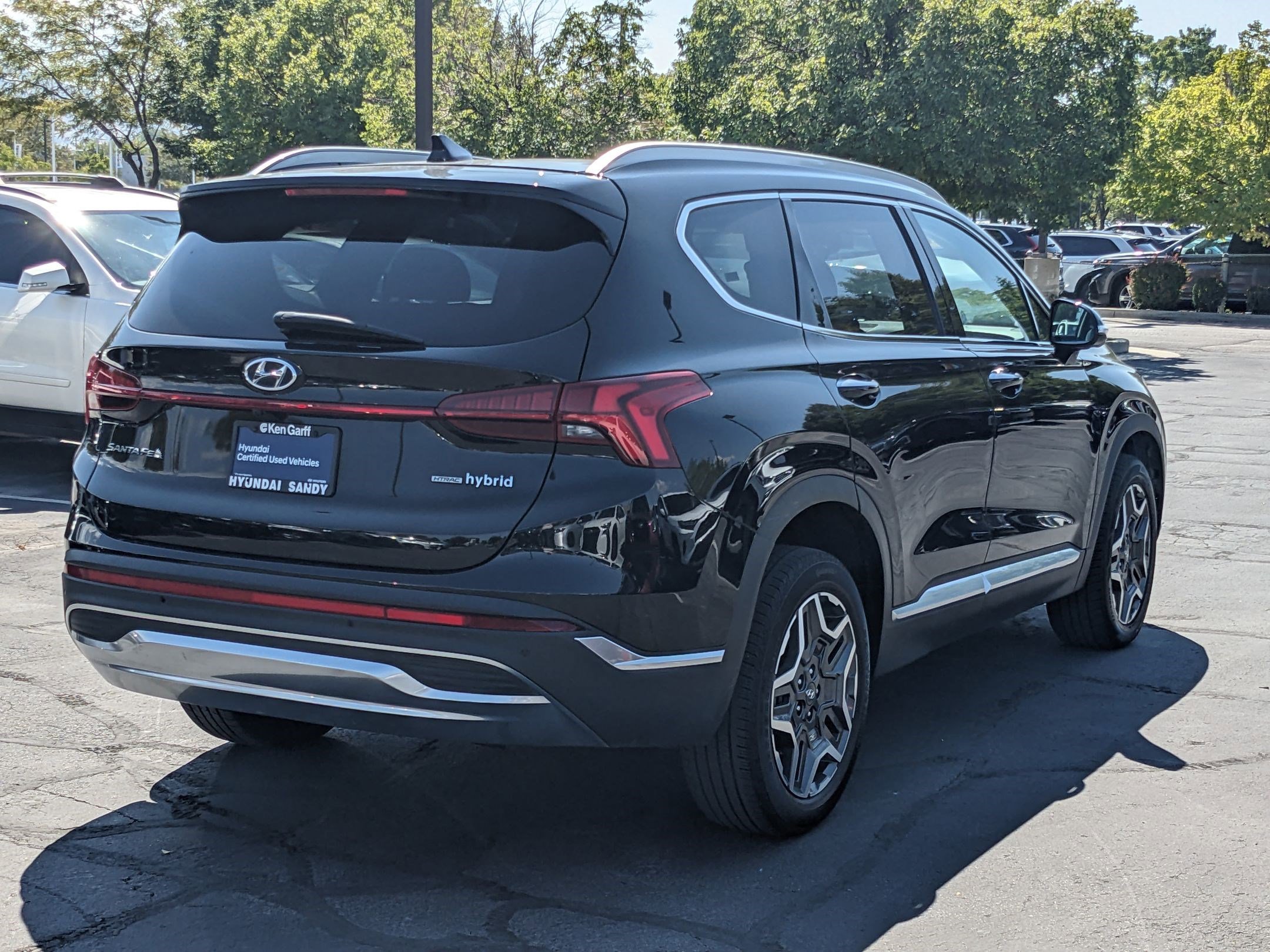 2023 Hyundai Santa Fe SEL Premium photo 2