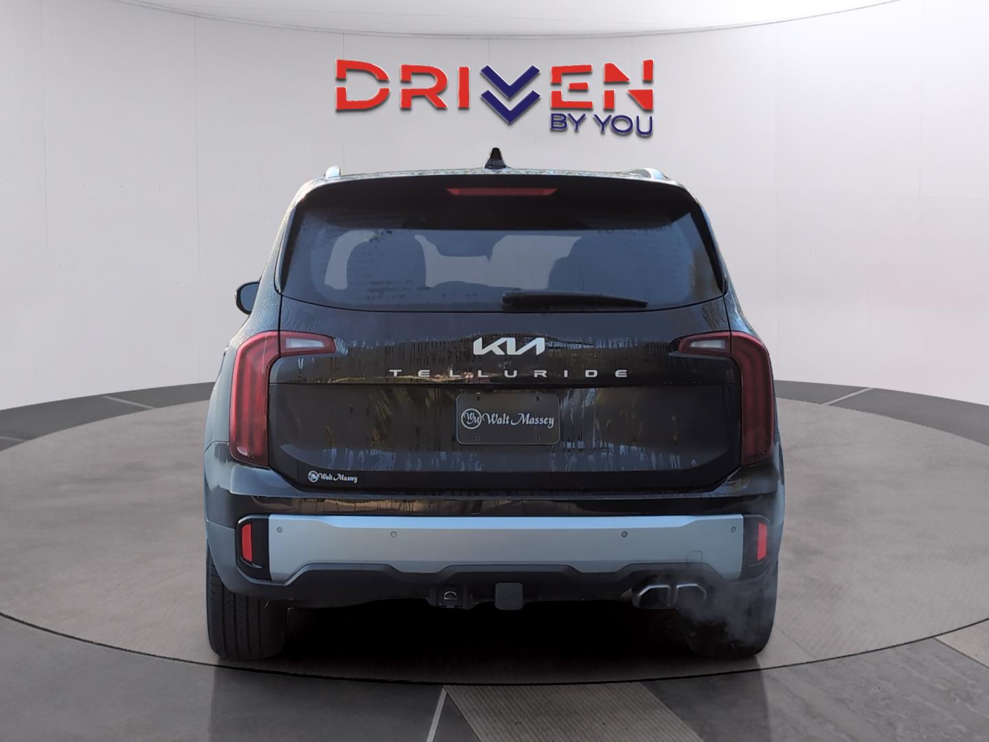 2024 Kia Telluride S photo 3