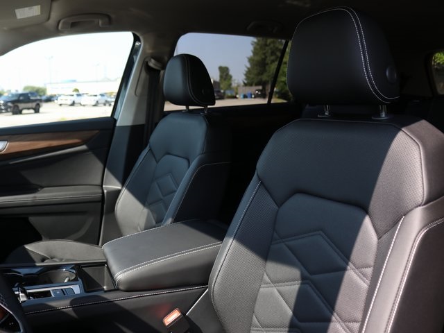 2026 Volkswagen Atlas SE Technology photo 5
