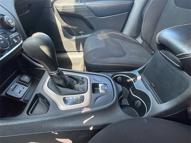 2015 Jeep Cherokee Latitude photo 20