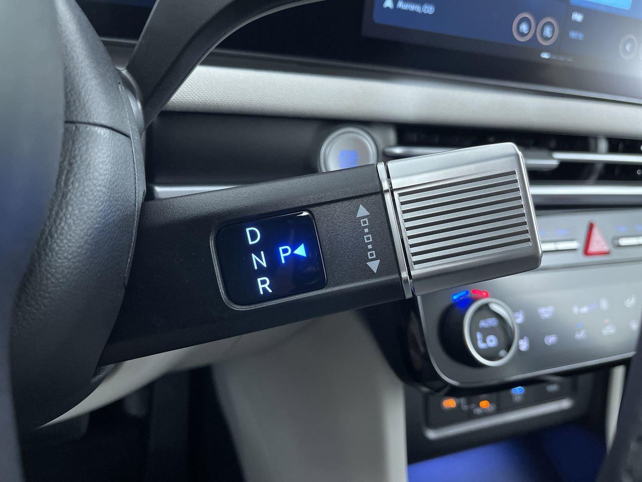 2025 Hyundai Tucson Hybrid Limited Sport photo 21