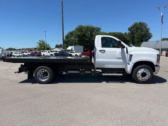 2024 Chevrolet Silverado 4500HD Work Truck photo 4