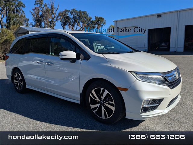 2018 Honda Odyssey Elite's photo