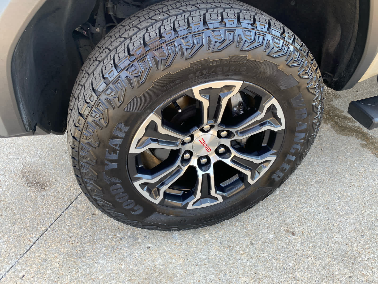 2024 Gmc Canyon AT4 photo 28