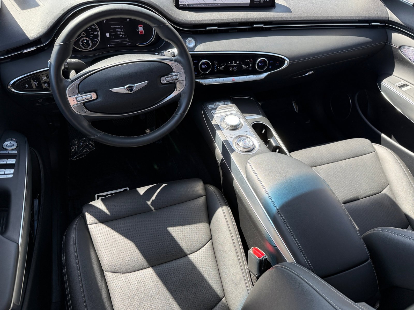 2023 Genesis GV70 2.5T photo 15