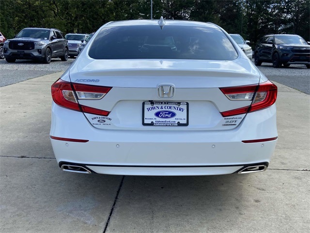 2021 Honda Accord Touring 2.0T photo 4