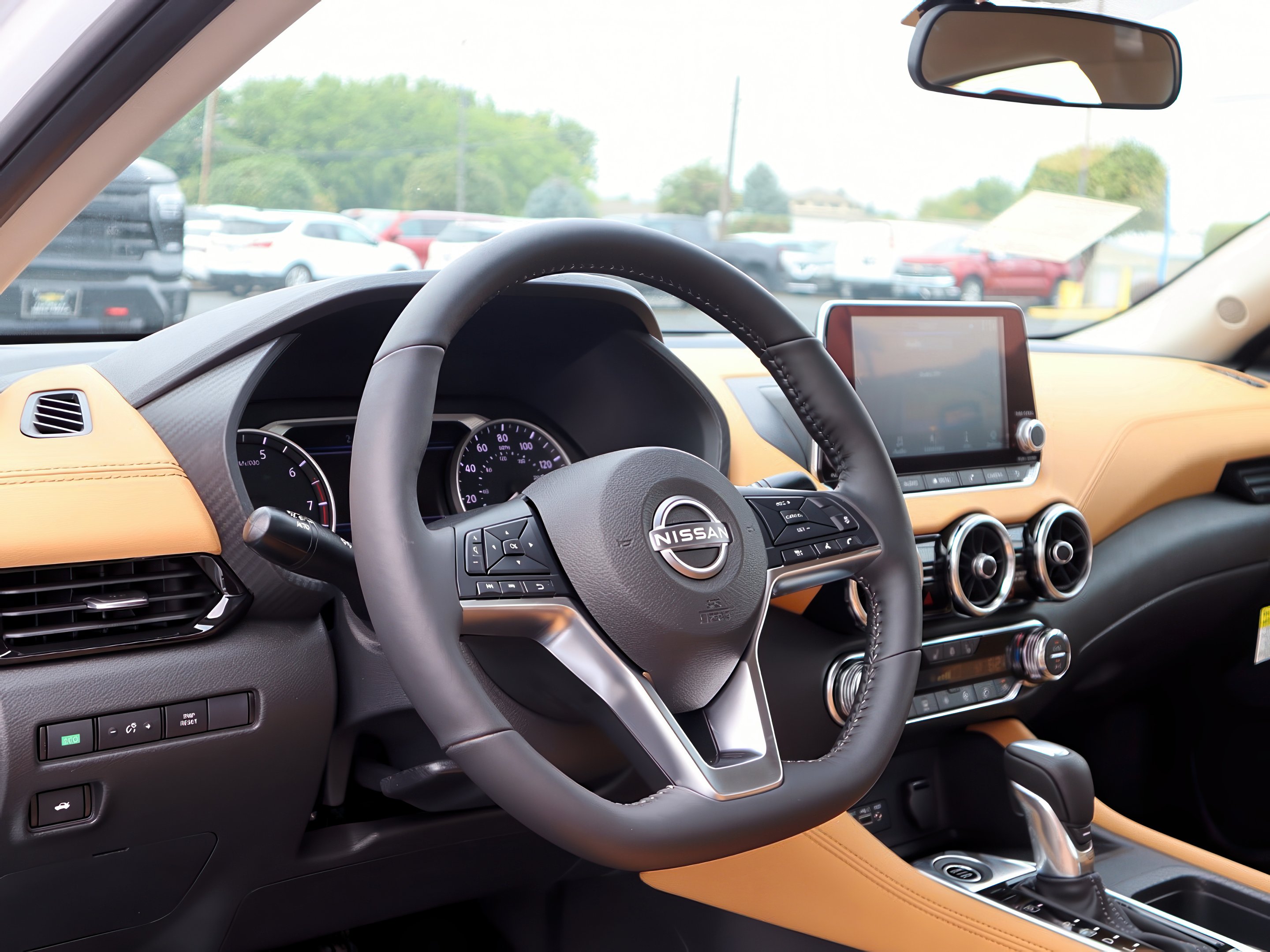 2025 Nissan Sentra SV photo 14