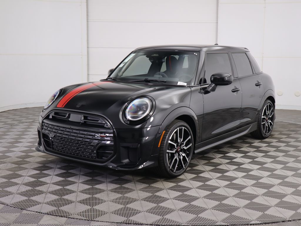 2026 MINI Hardtop 4 Door S's photo