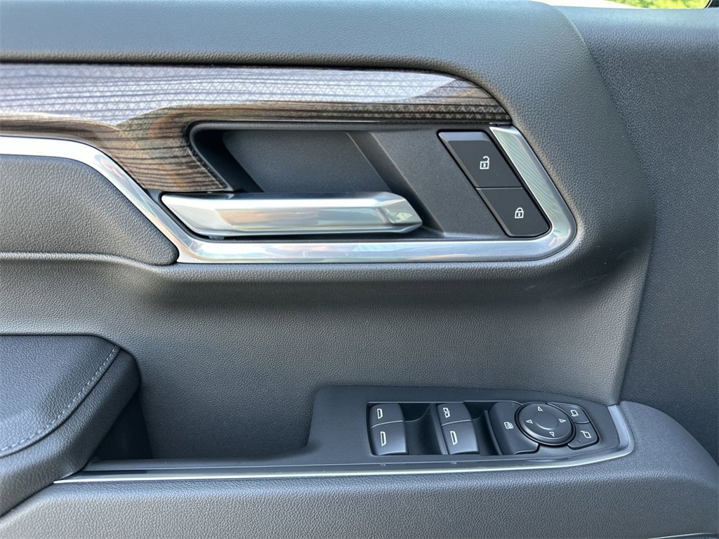 2026 Chevrolet Silverado 1500 LT photo 23