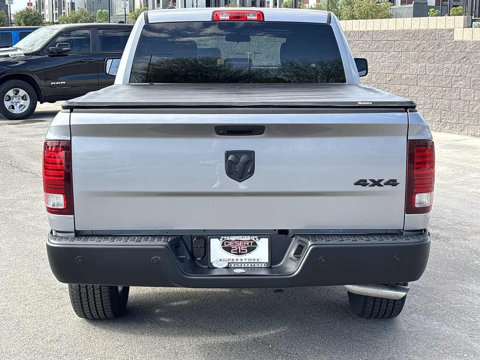 2022 Ram 1500 Classic Warlock photo 8