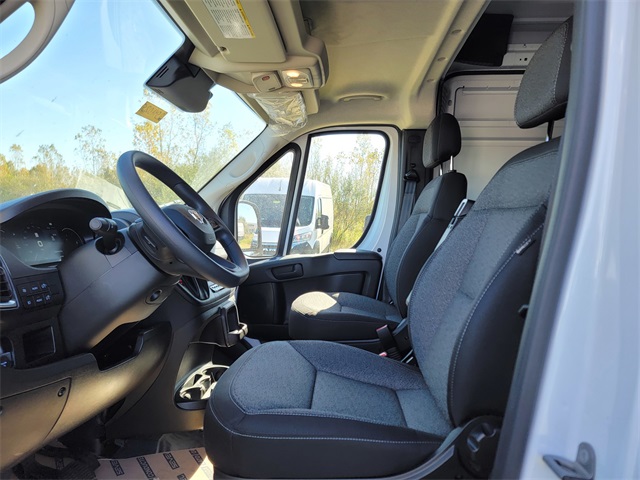 2025 Ram ProMaster 2500 photo 14
