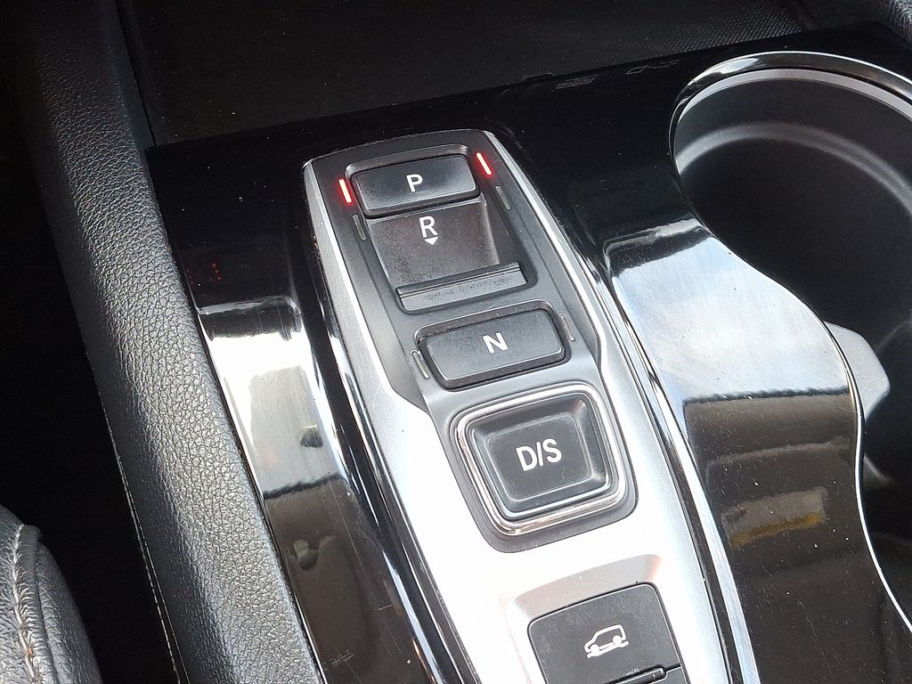 2022 Honda Pilot Touring photo 17