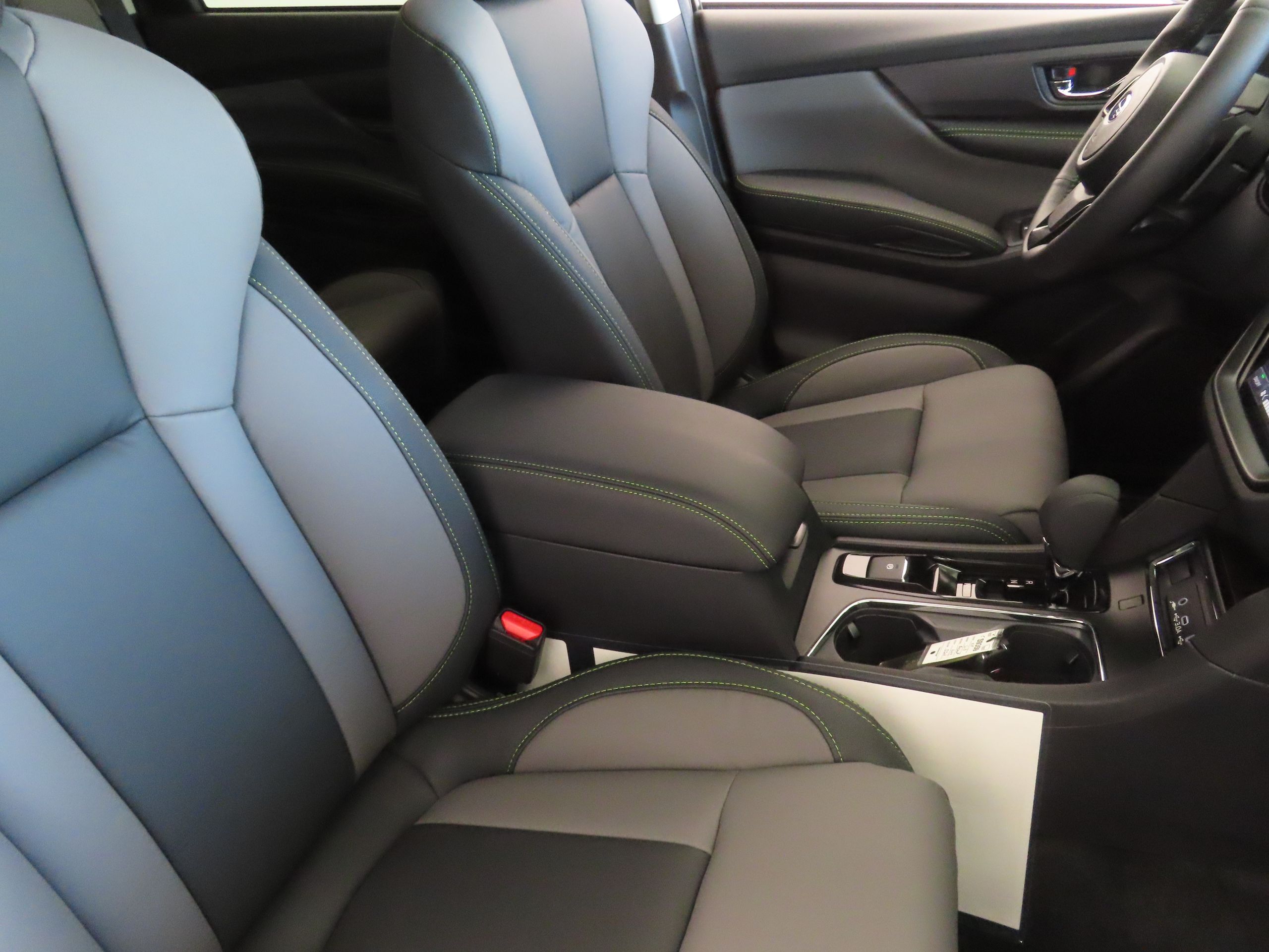 2025 Subaru Ascent Onyx Edition photo 25