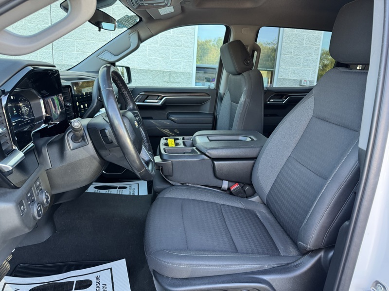 2022 Chevrolet Silverado 1500 LT photo 17