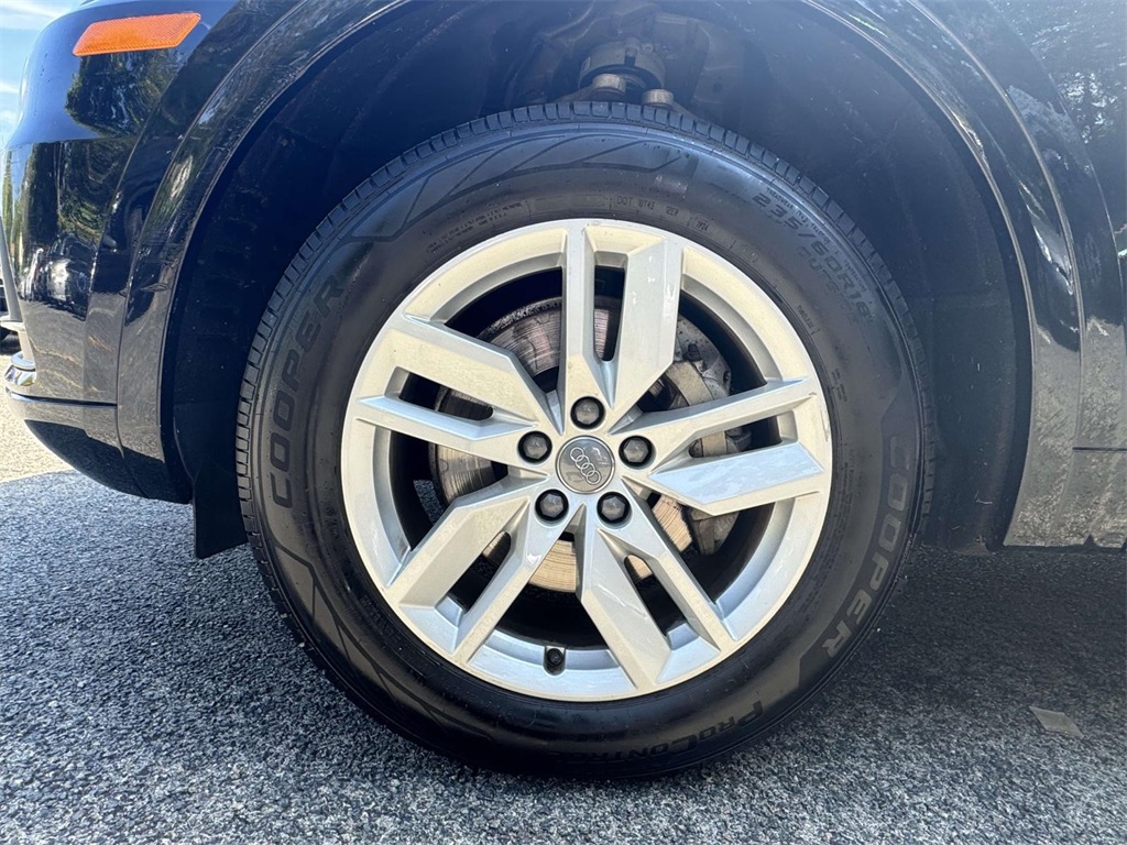 2020 Audi Q5 45 Premium photo 7