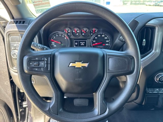 2023 Chevrolet Silverado 1500 Custom photo 7