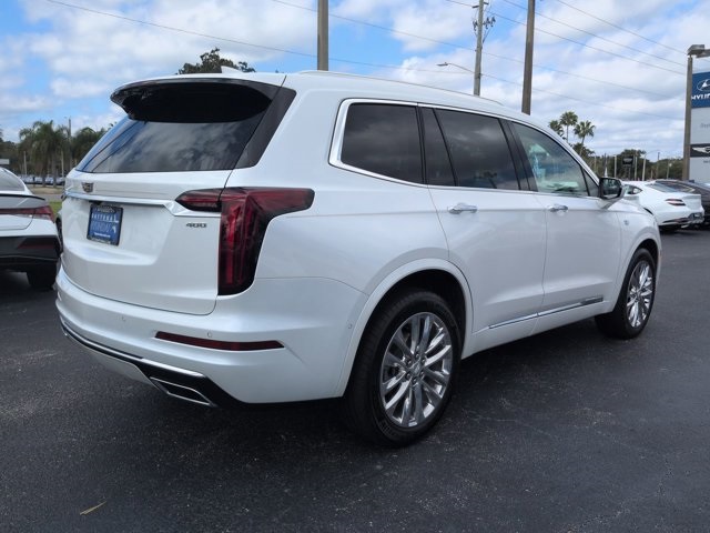 2023 Cadillac XT6 Premium Luxury photo 2