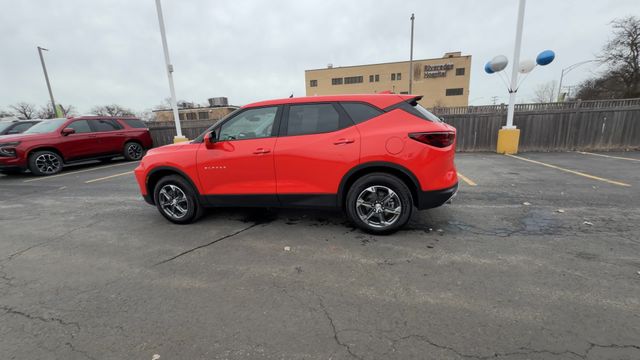 2025 CHEVROLET BLAZER - Image 6