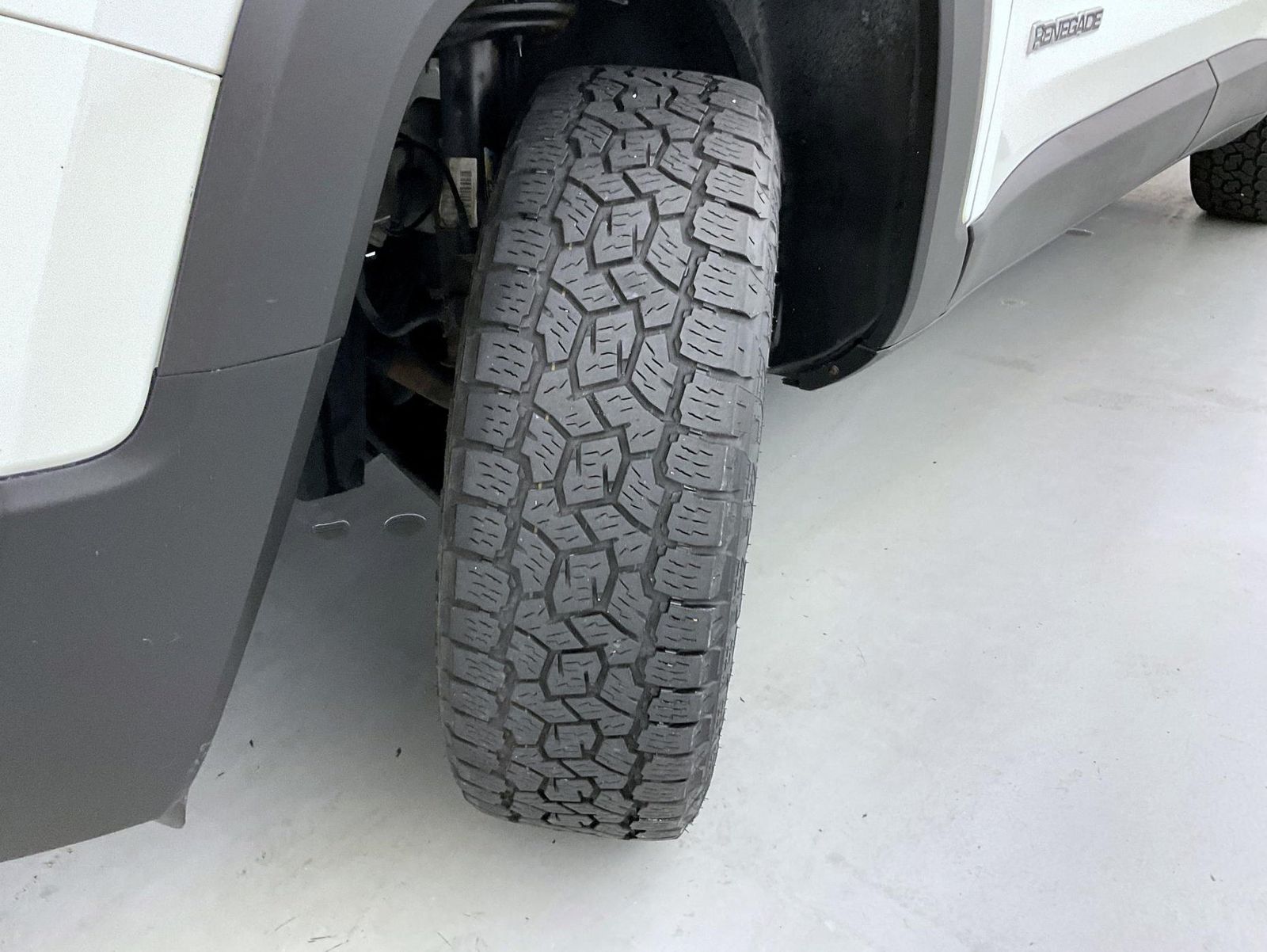 2015 Jeep Renegade Latitude photo 21