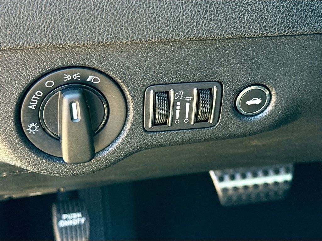 2023 Dodge Charger GT photo 10