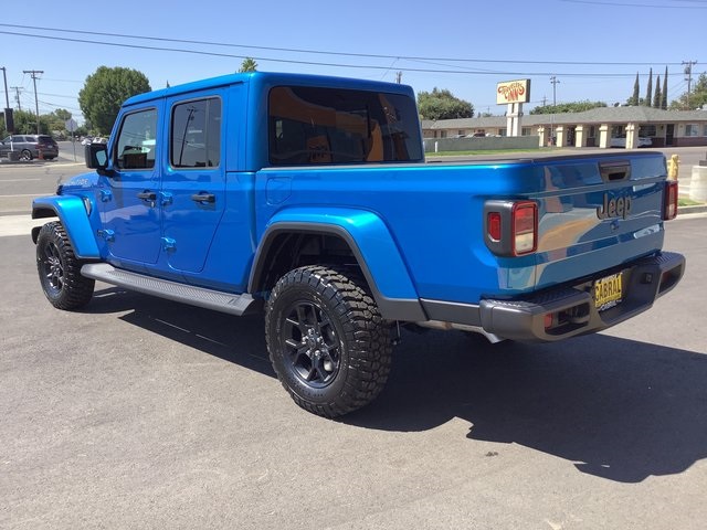 2025 Jeep Gladiator Sport photo 21