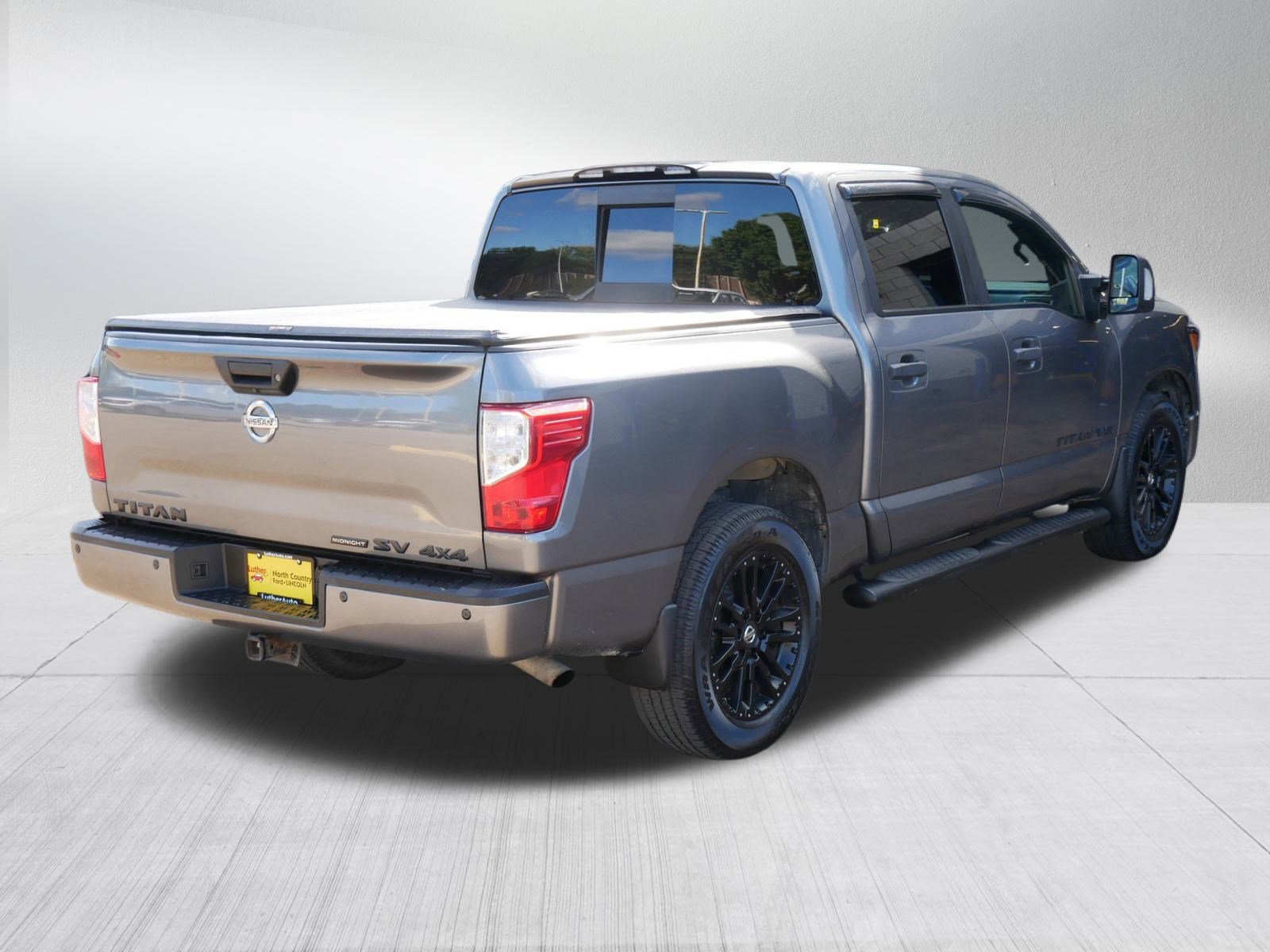 2018 Nissan Titan SV photo 7