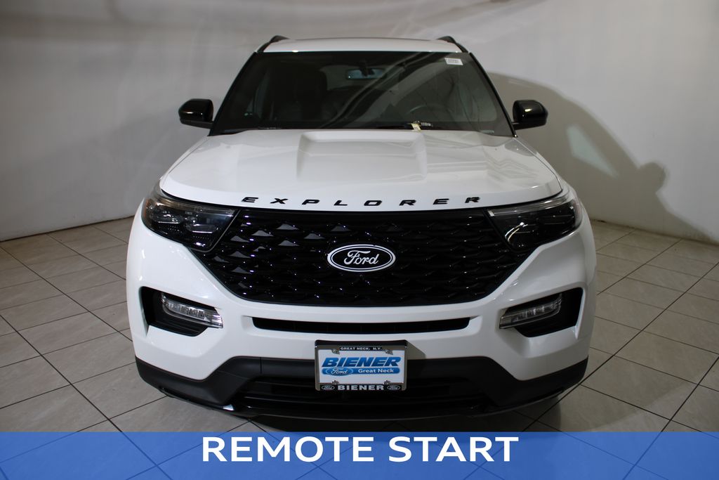 2022 Ford Explorer ST-Line photo 12
