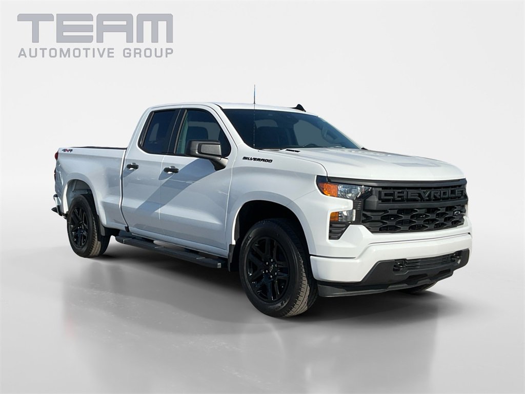 2026 Chevrolet Silverado 1500 Custom's photo