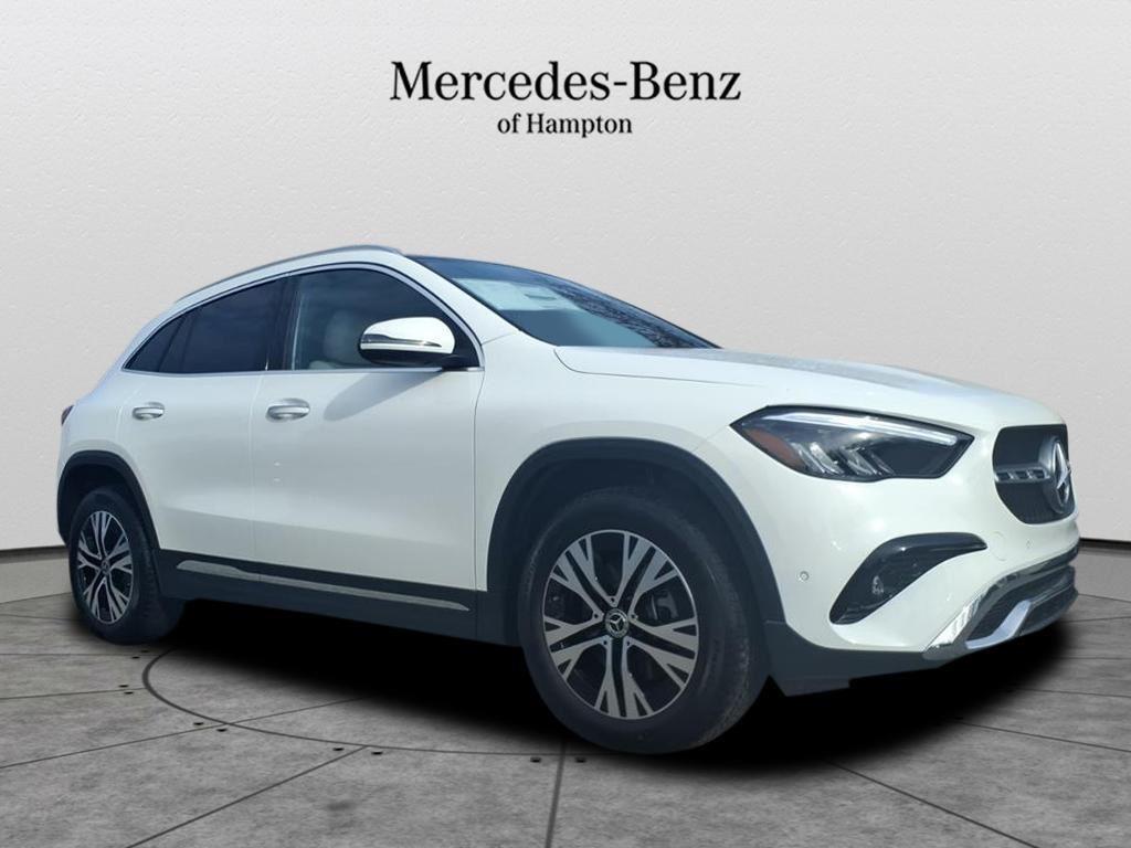 2026 Mercedes-Benz GLA GLA 250's photo