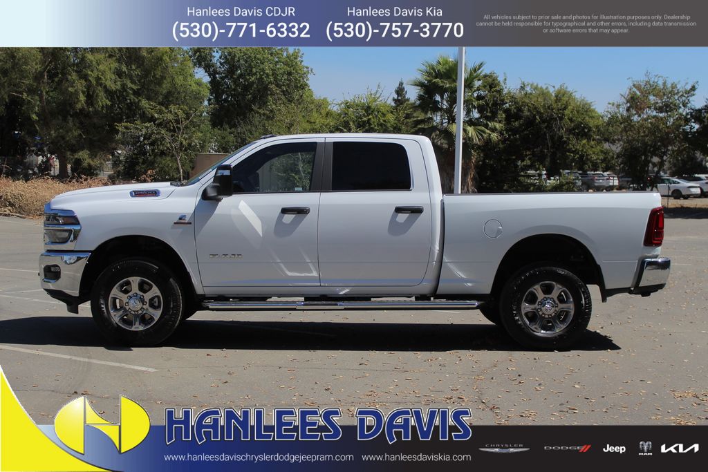 2026 Ram 2500 Big Horn photo 9