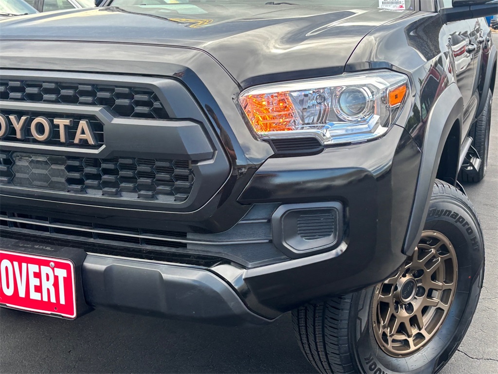2023 Toyota Tacoma 4x4 Trail Edition Double Cab V6 photo 3