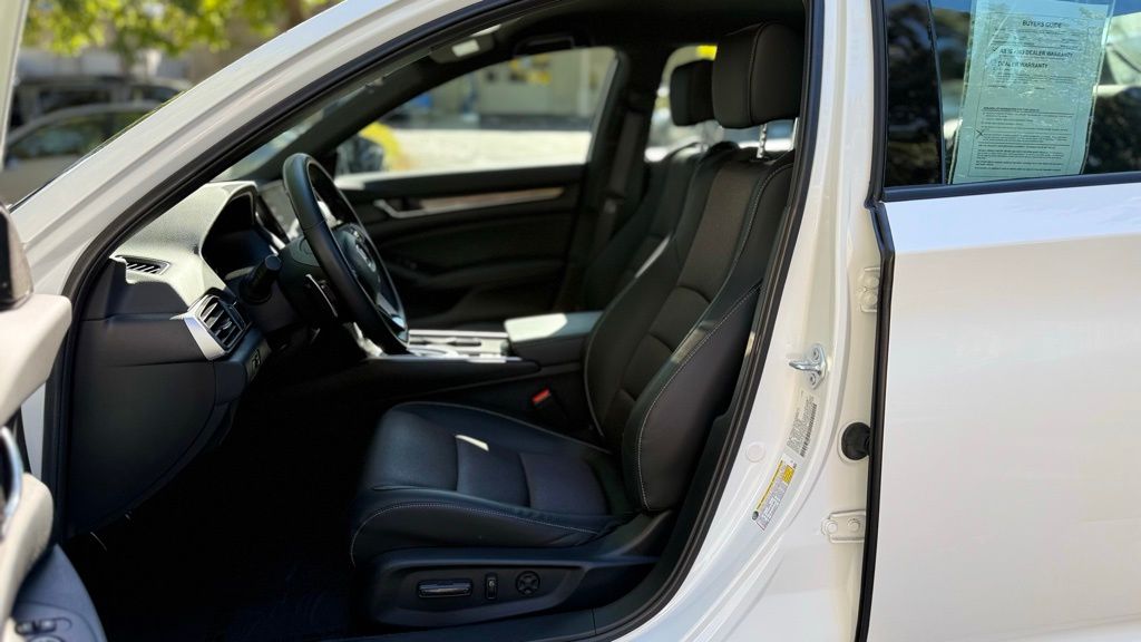 2022 Honda Accord Sport 1.5T photo 11