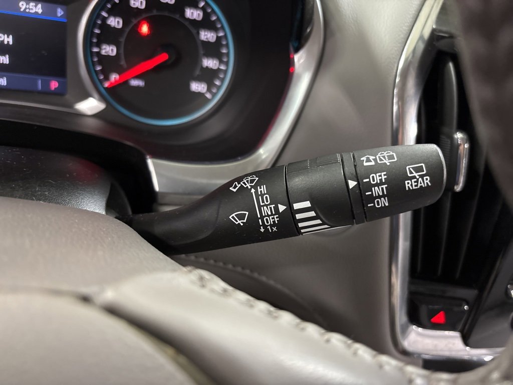 2020 Chevrolet Traverse Leather photo 18