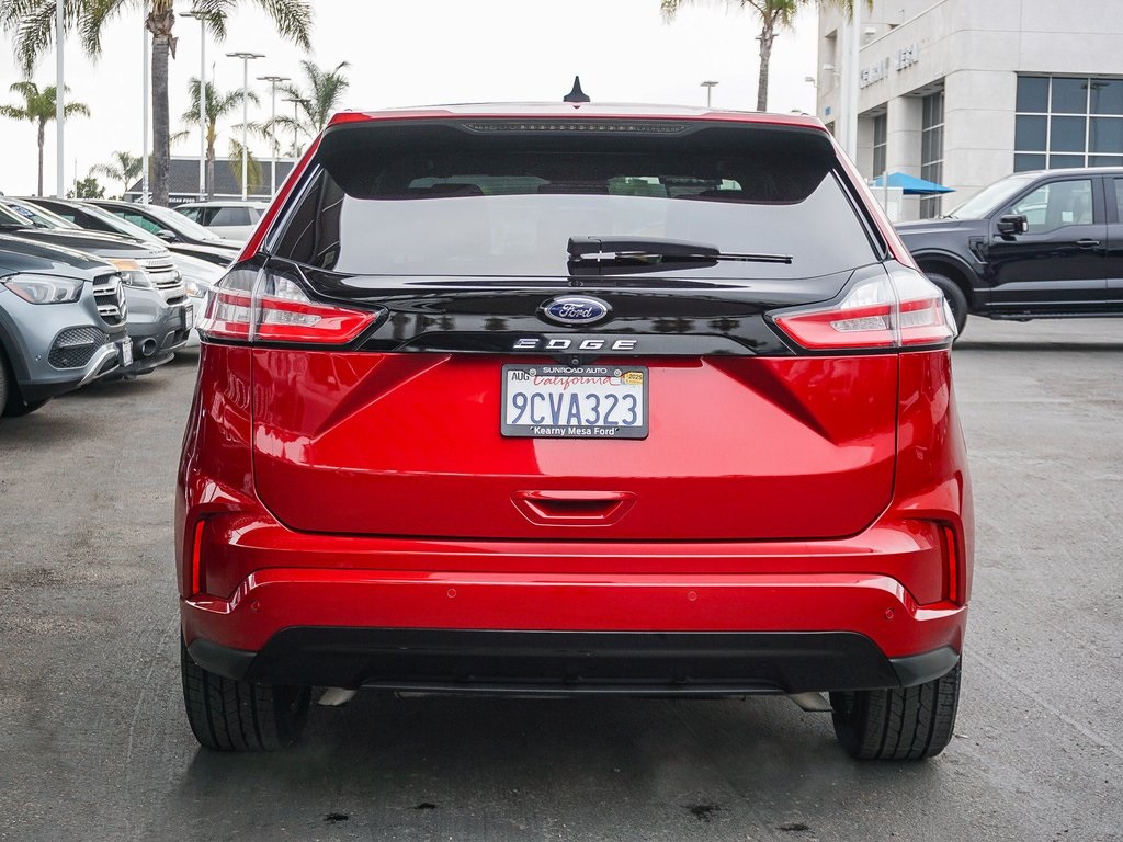2022 Ford Edge ST photo 7