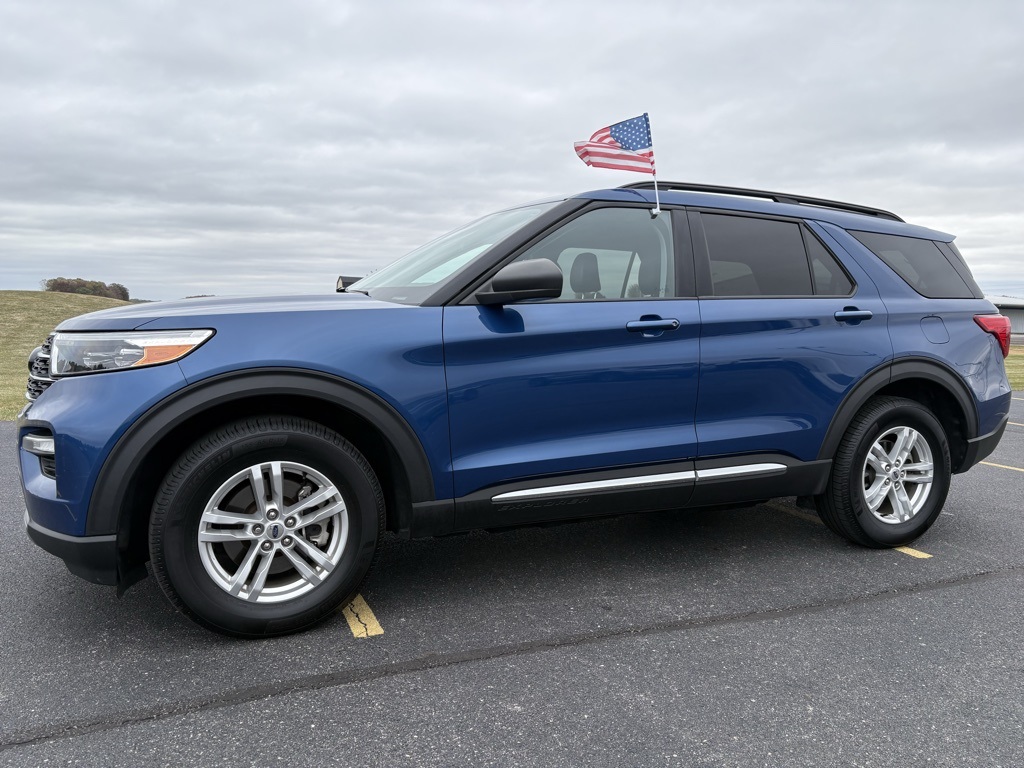 2021 Ford Explorer XLT's photo
