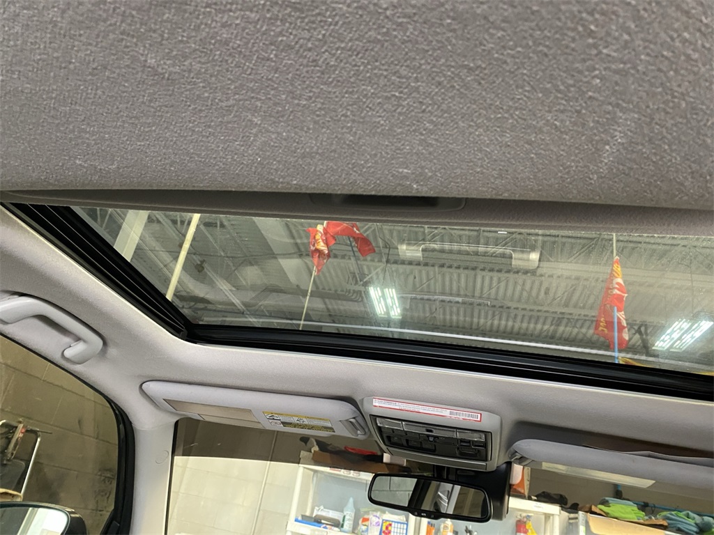 2021 Toyota 4Runner SR5 Premium photo 34