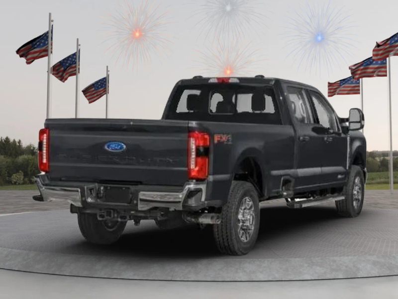 2025 Ford F-350 Lariat photo 4
