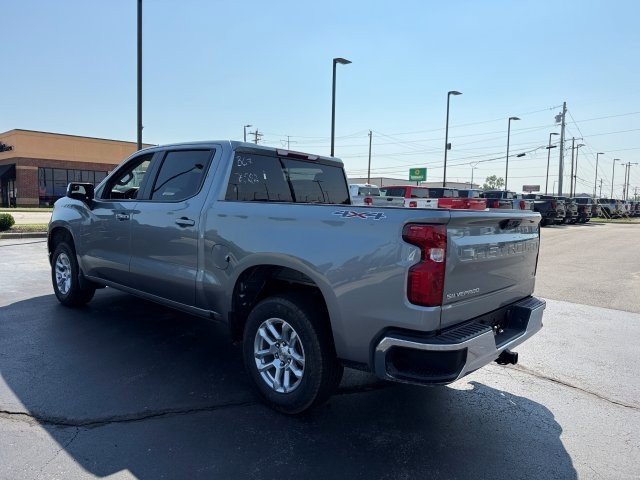 2026 Chevrolet Silverado 1500 LT photo 3