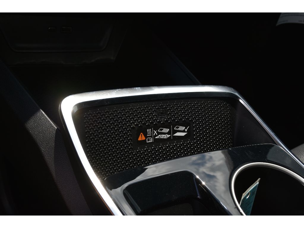 2025 Chevrolet Equinox LT photo 28