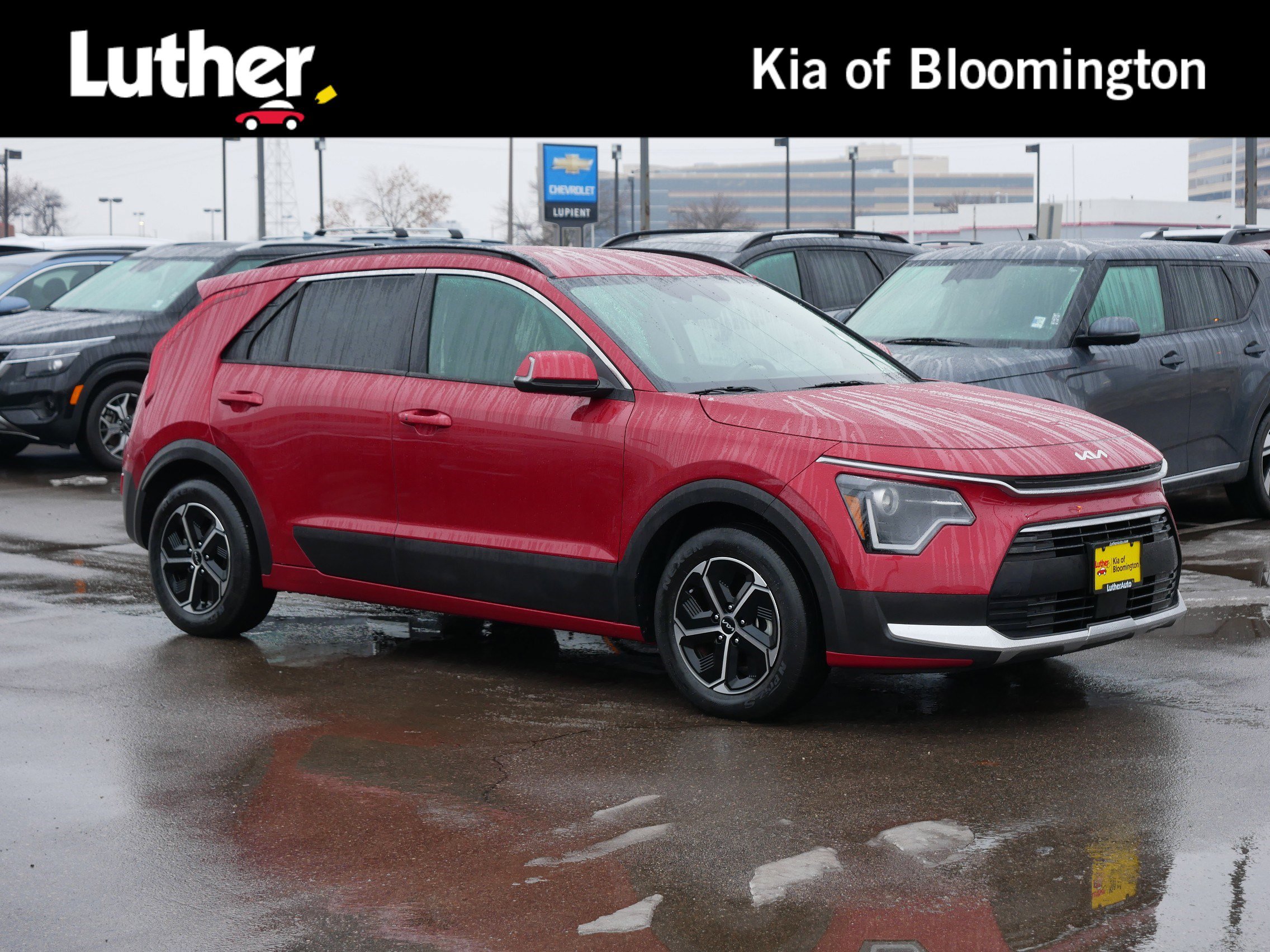 2023 Kia Niro EX's photo