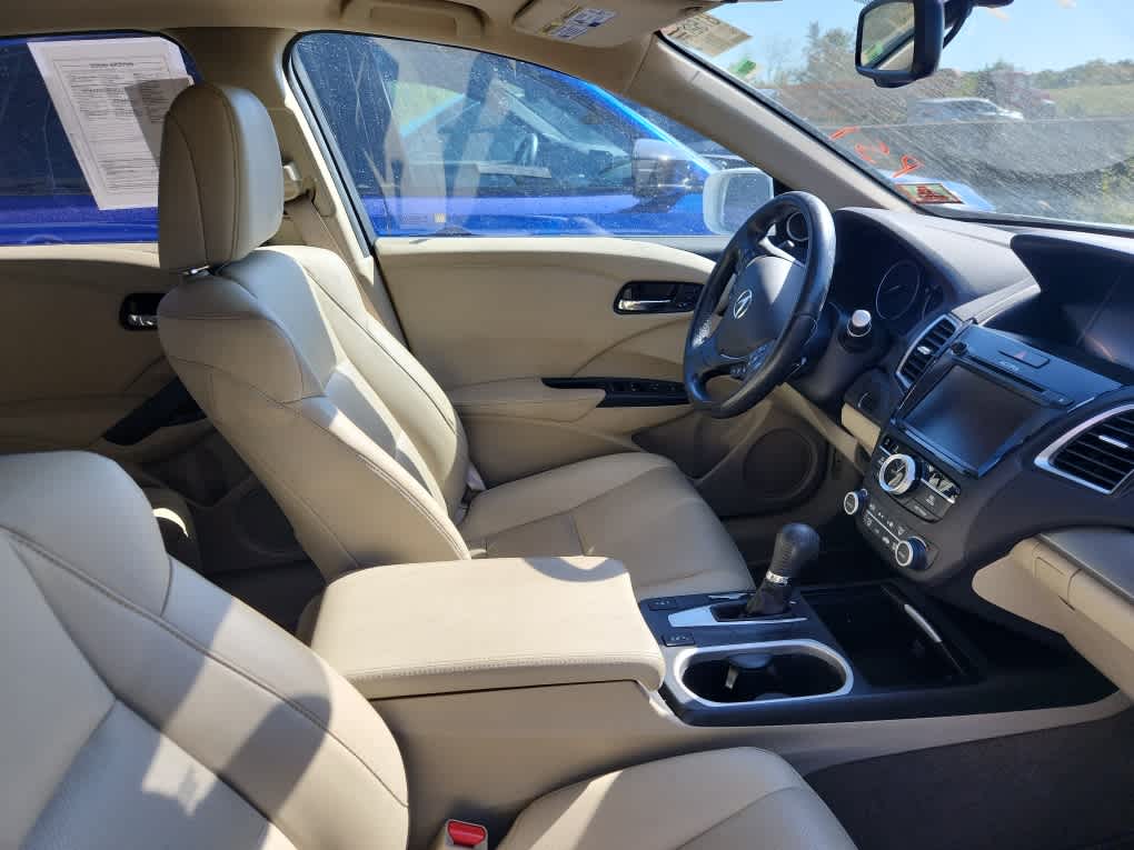 2017 Acura RDX Technology Plus photo 4
