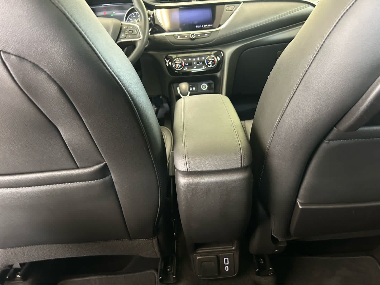 2021 Buick Encore GX Essence photo 26
