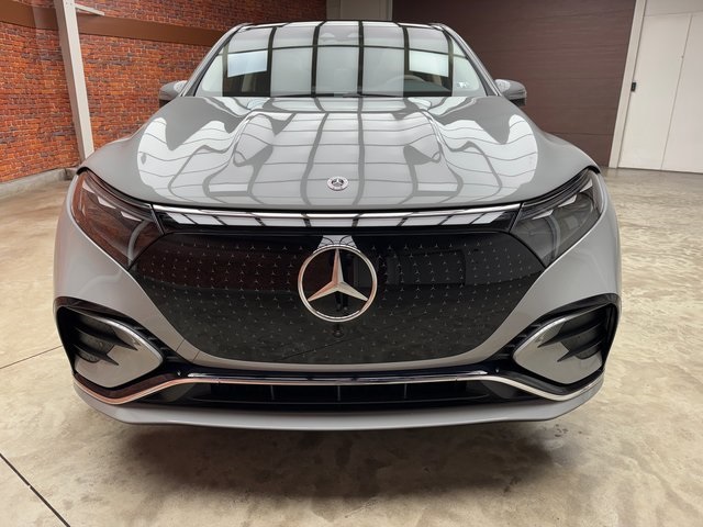 2026 Mercedes Benz EQS SUV 450 4MATIC photo 7