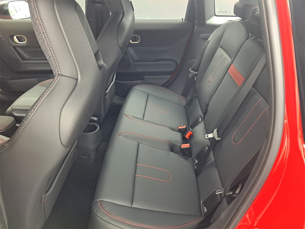 2026 Mini Cooper 4 Door Hardtop S Iconic photo 10
