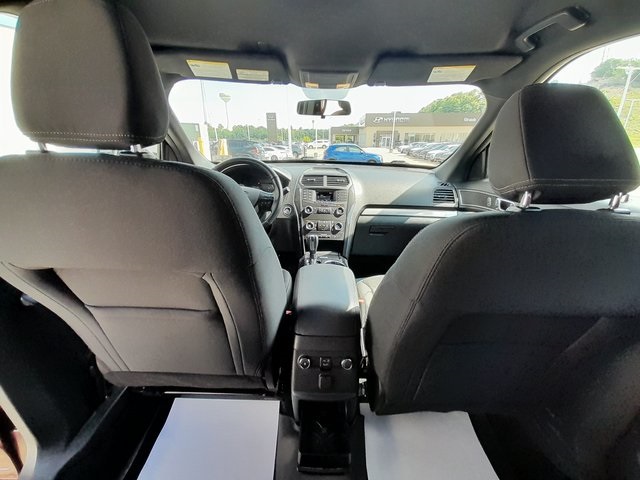2018 Ford Explorer XLT photo 39