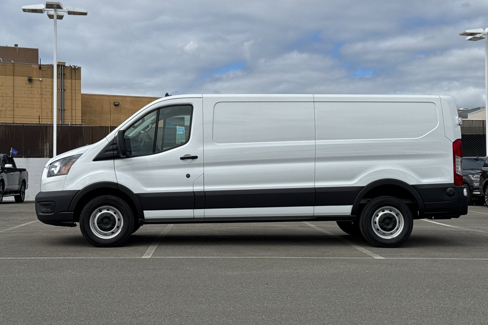 2024 Ford Transit photo 6