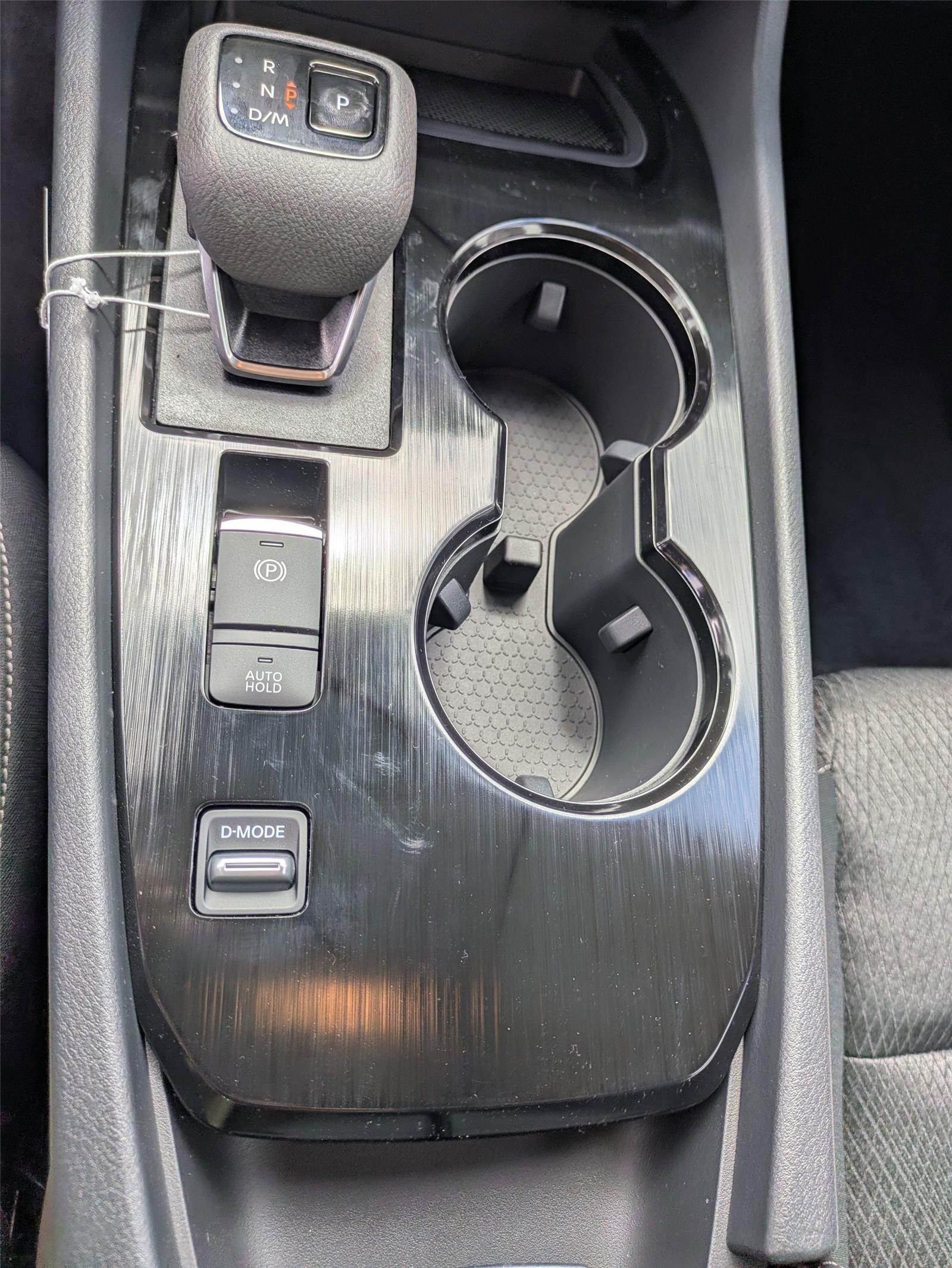 2026 Nissan Rogue SV photo 15
