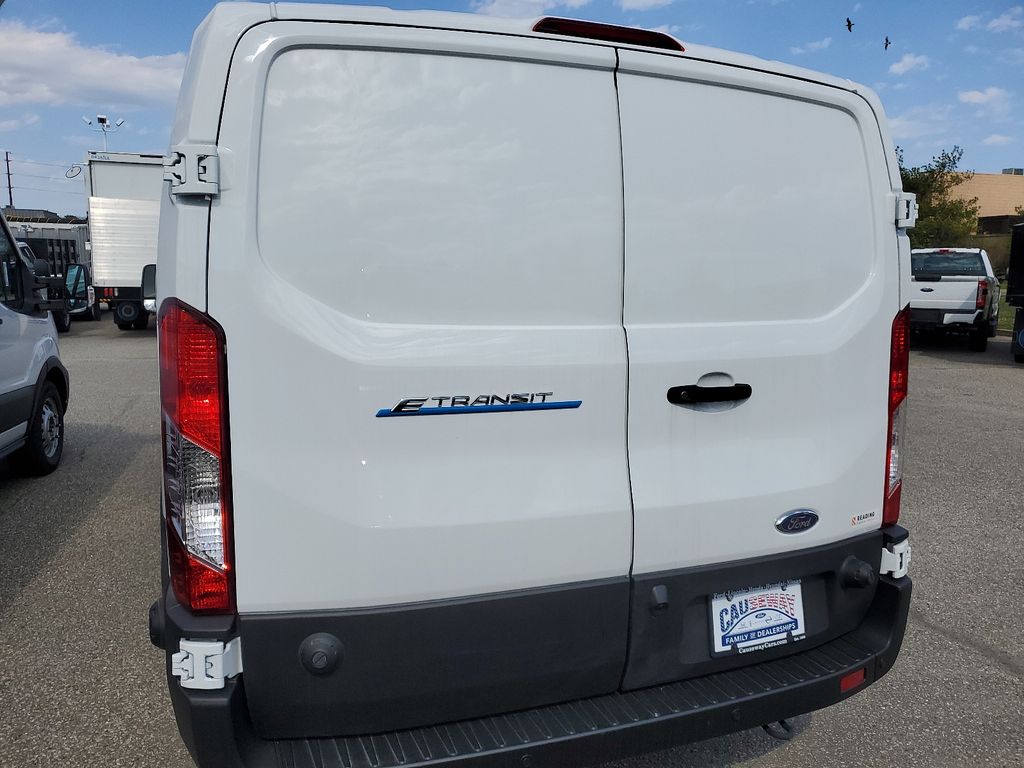 2023 Ford Transit photo 5